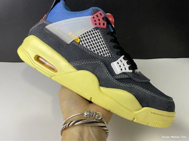 OFF UNION AIR JORDAN NOIR DC9533-001 RETRO 4 0718